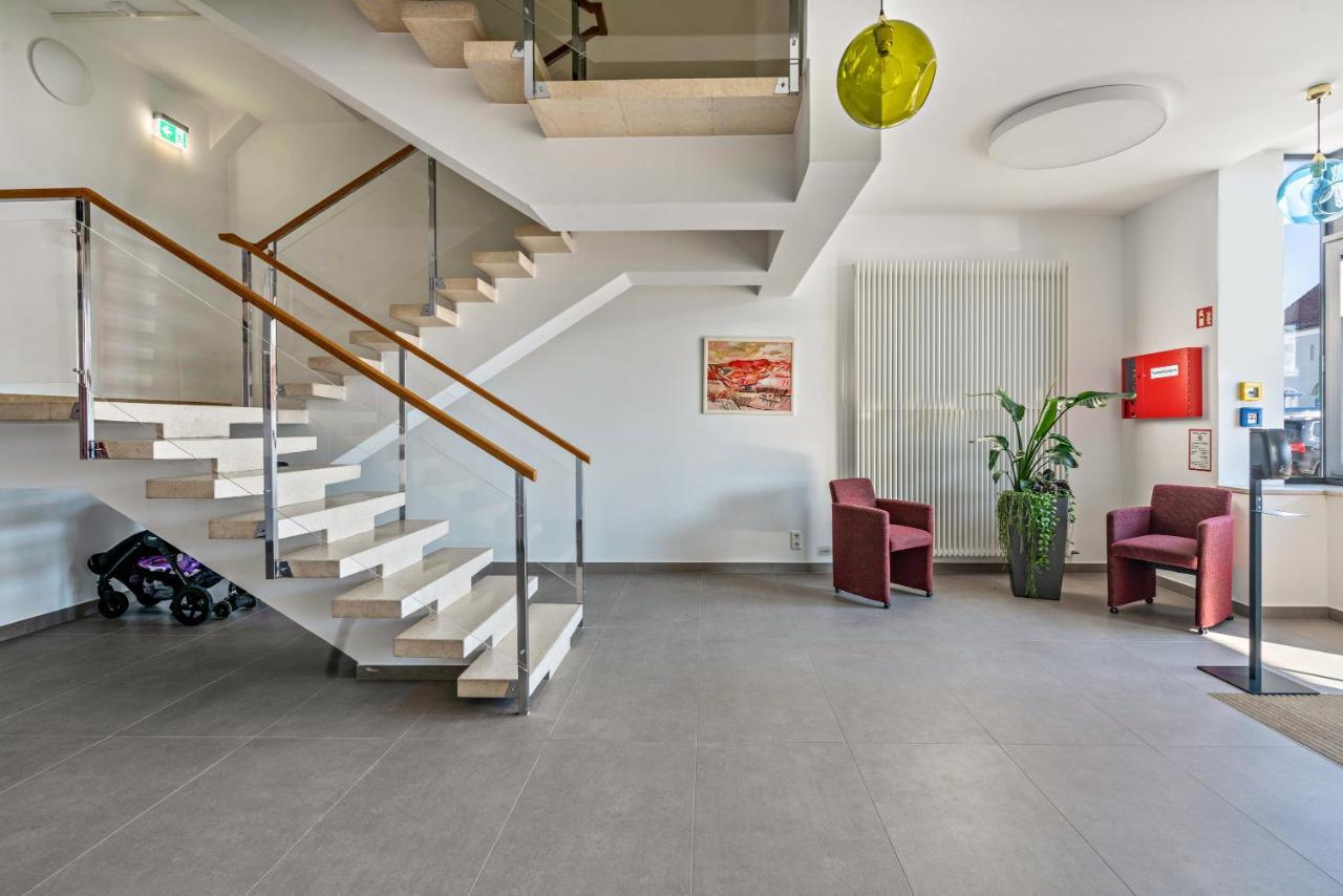 Huber Living Basic 106 Germering Exterior foto